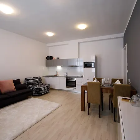 Appartamento Aplend City Galeria *